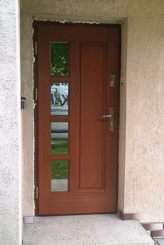 Drzwi drewniane wejściowe 1 - FHU Tokarczyk