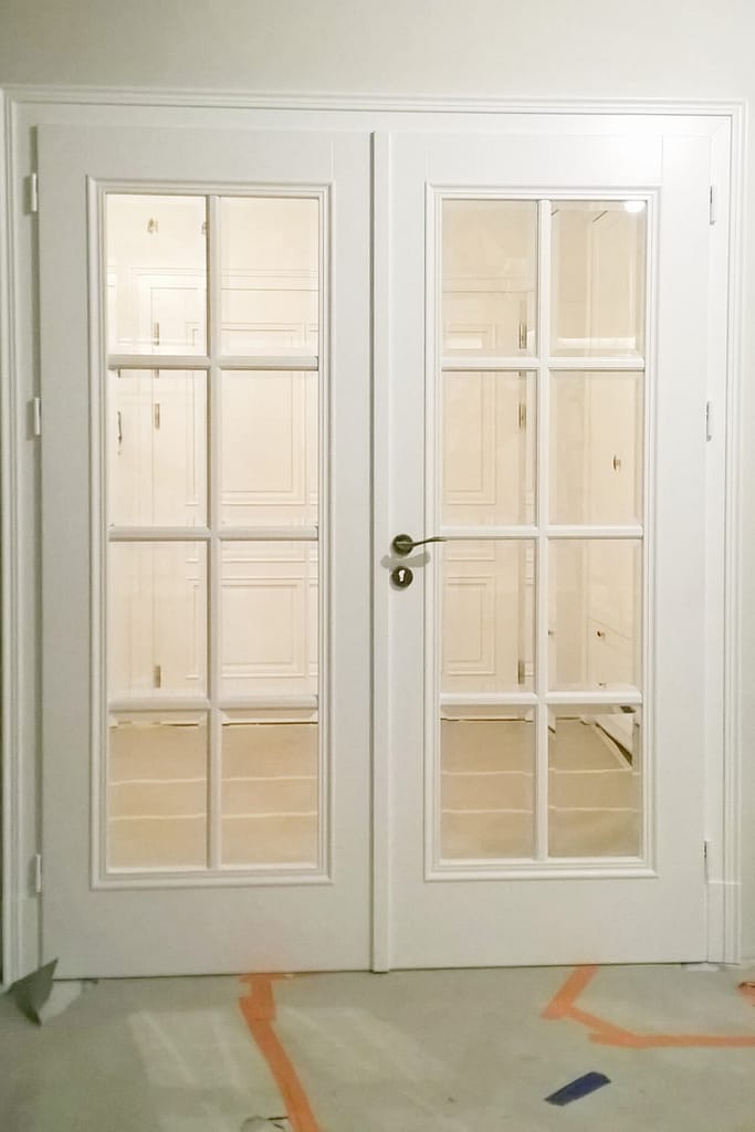 Białe drzwi wewnętrzne dwuskrzydłowe - FHU TOKARCZYK